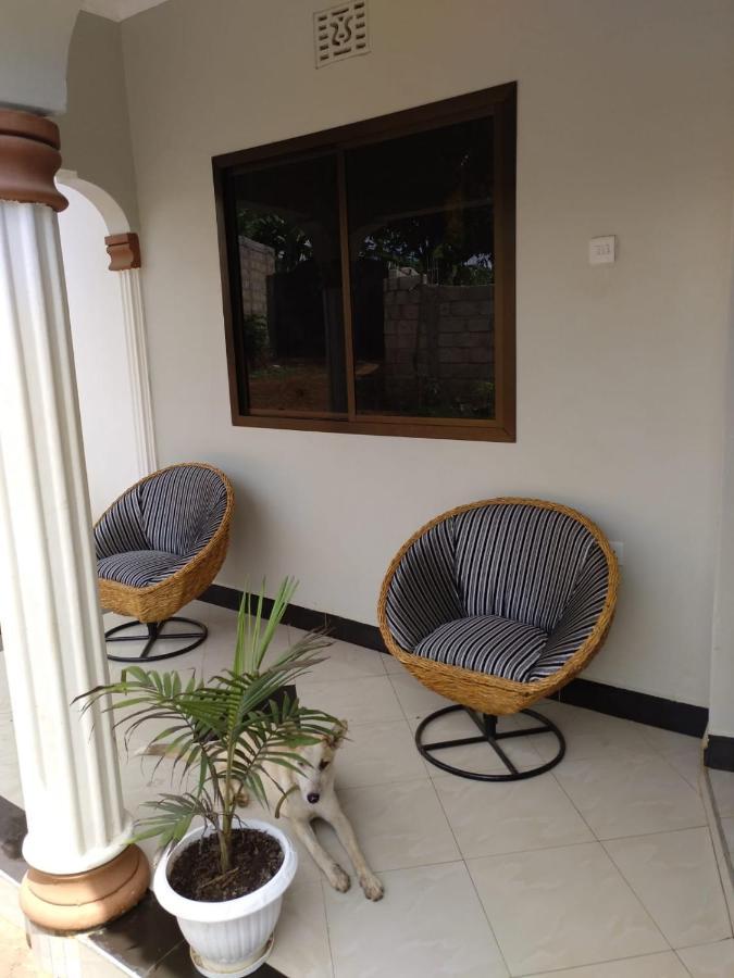 New Dream House Bed & Breakfast Arusha Dış mekan fotoğraf