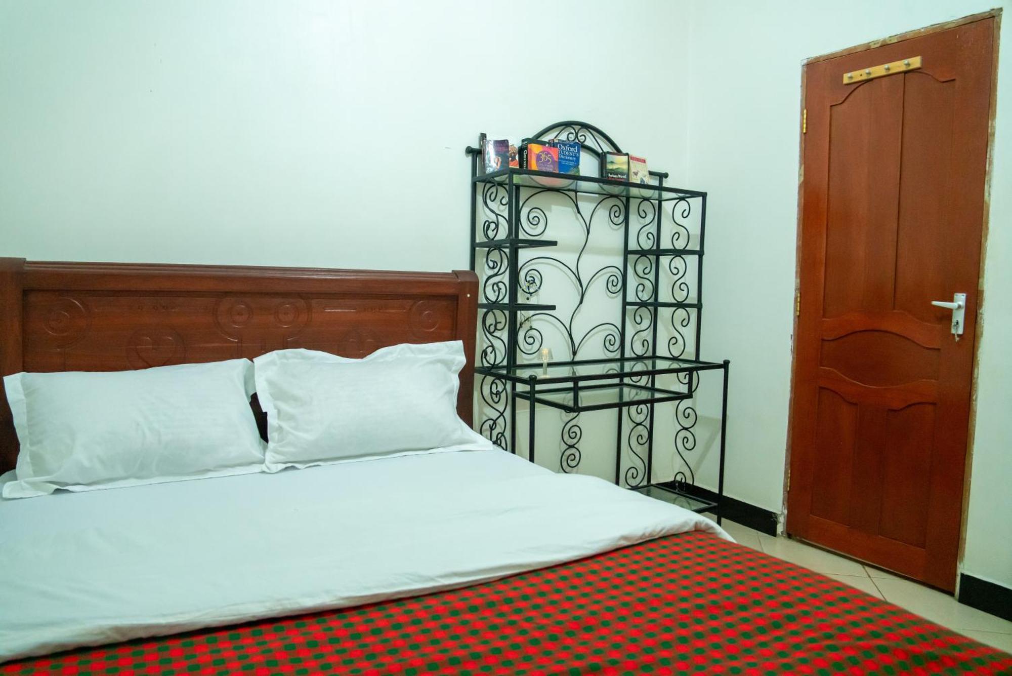 New Dream House Bed & Breakfast Arusha Dış mekan fotoğraf