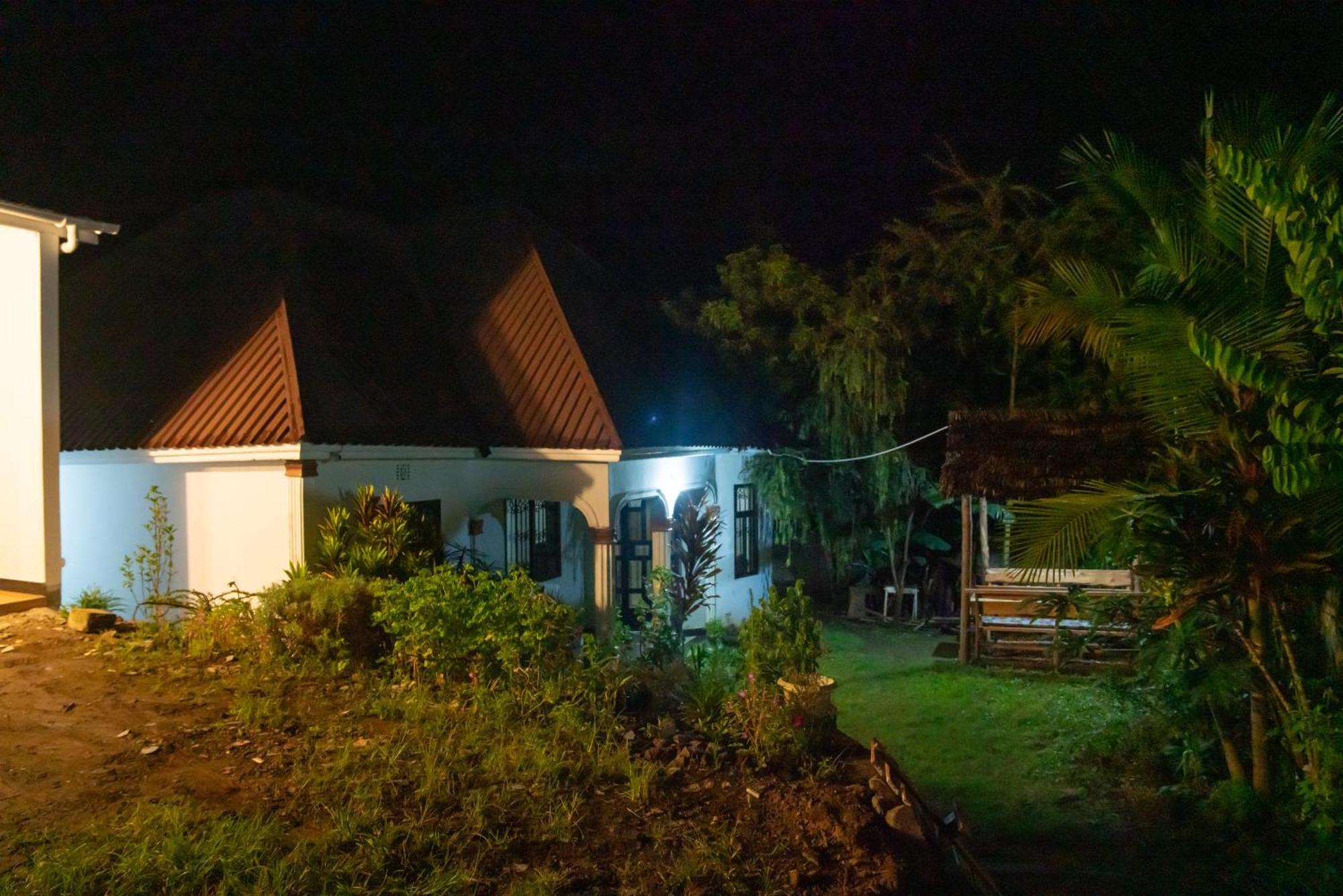 New Dream House Bed & Breakfast Arusha Dış mekan fotoğraf
